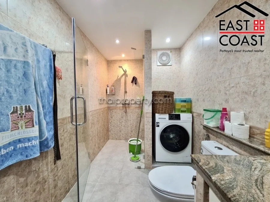 Jomtien Plaza photo 26