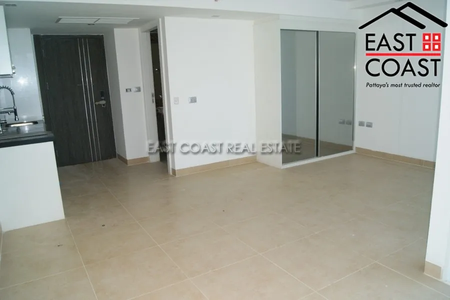 Centara Avenue Residence