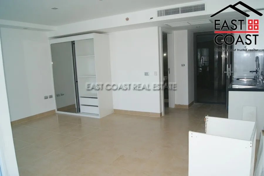 Centara Avenue Residence