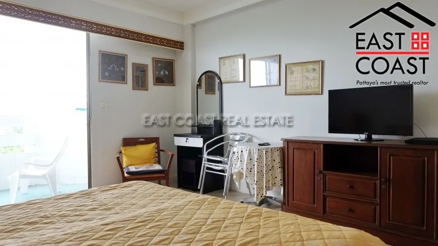 Jomtien Condotel & Village photo 4