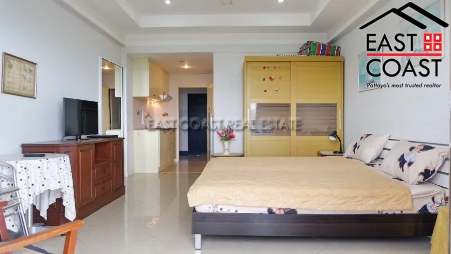 Jomtien Condotel & Village