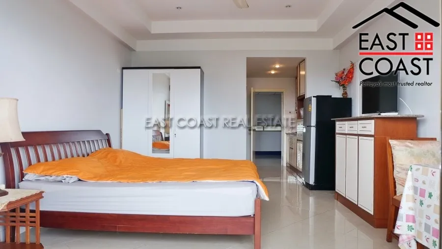 Jomtien Condotel & Village photo 3