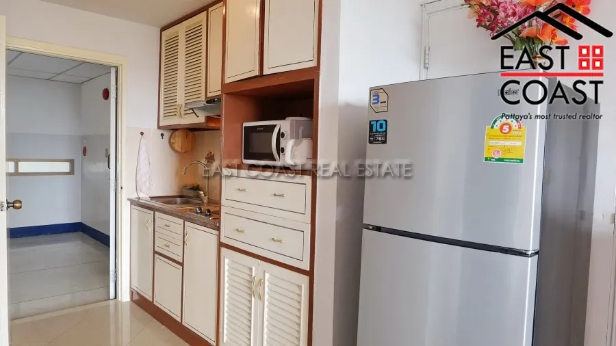 Jomtien Condotel & Village photo 6