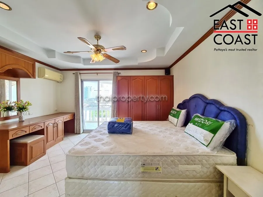 Jomtien Thip photo 12