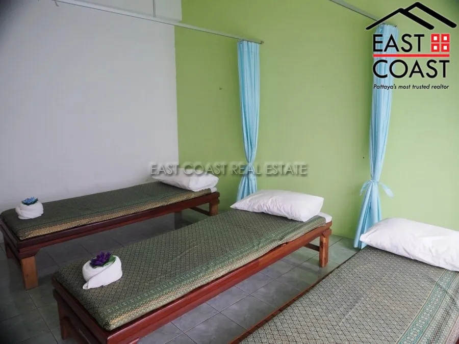 Shophouse Cozy Beach photo 18