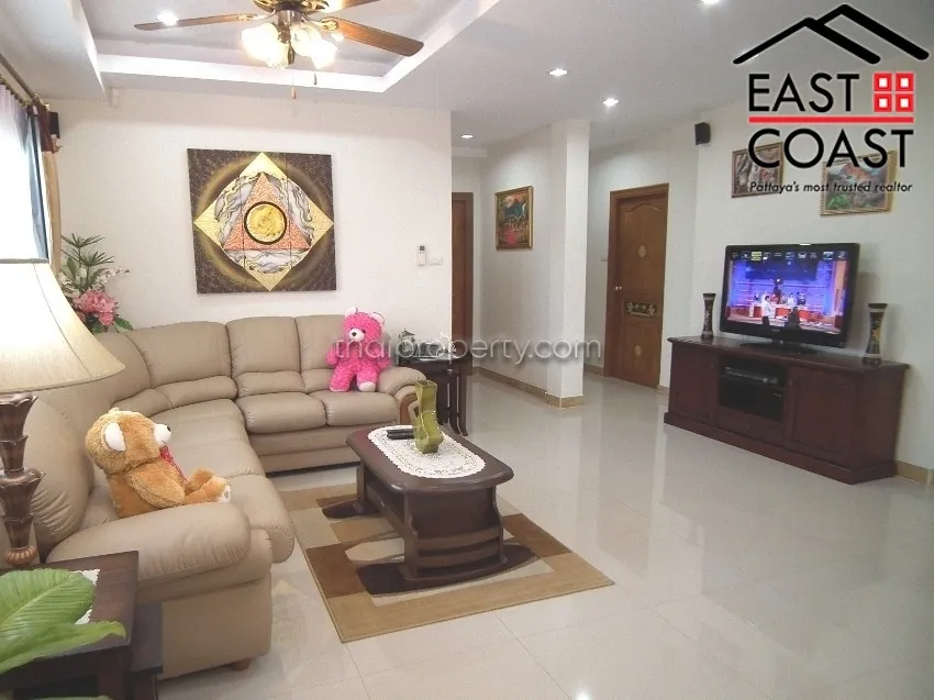 Chaiyapruek Apartments photo 13