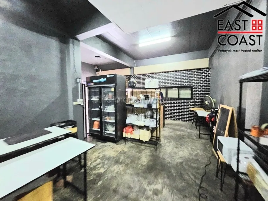 Shophouse Naklua photo 3