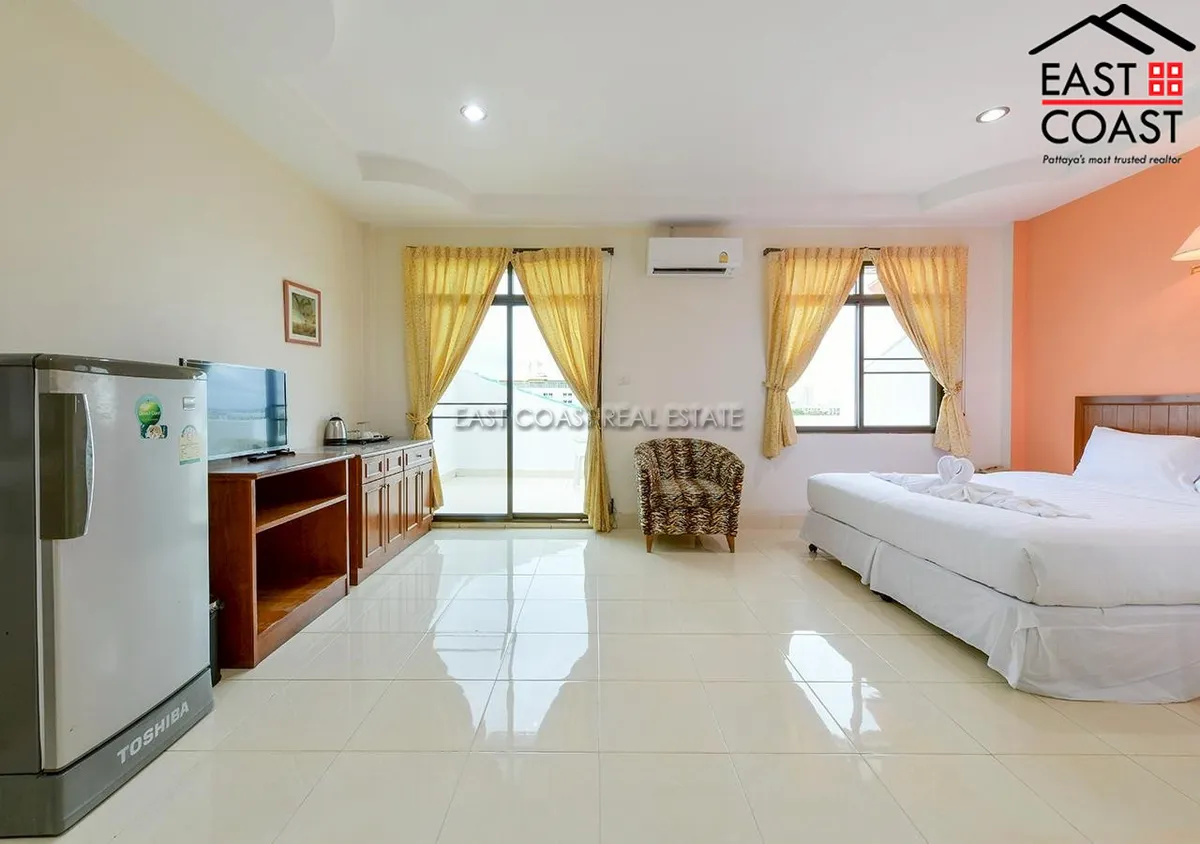 Sun and Beach Hostel photo 64