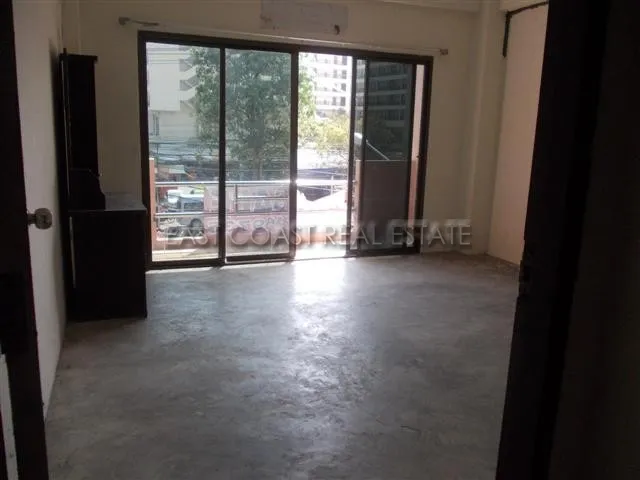Shop House photo 10