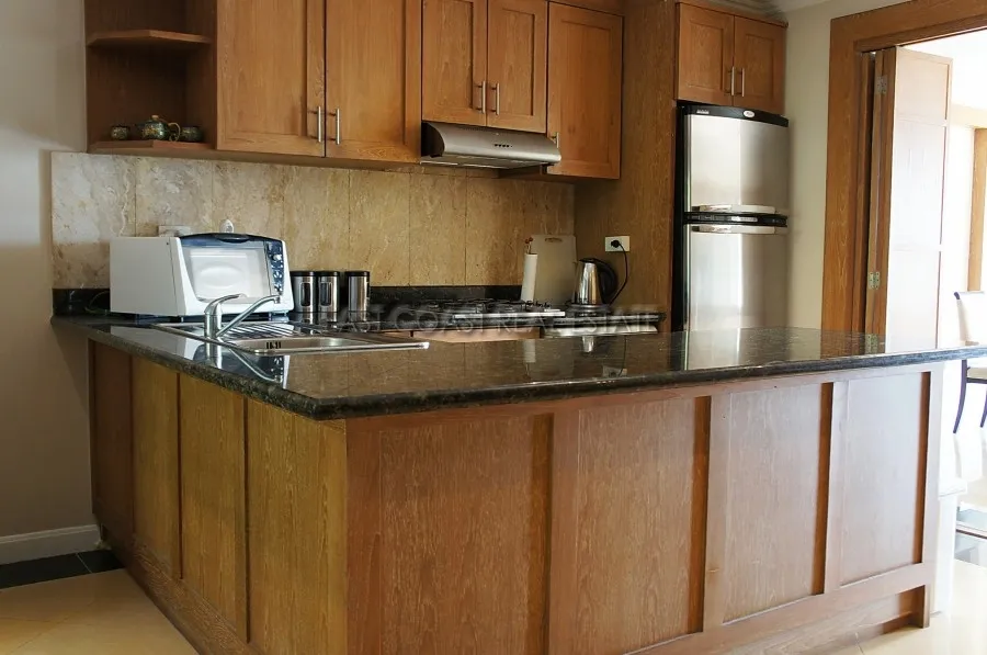 Westbury Apartments photo 8