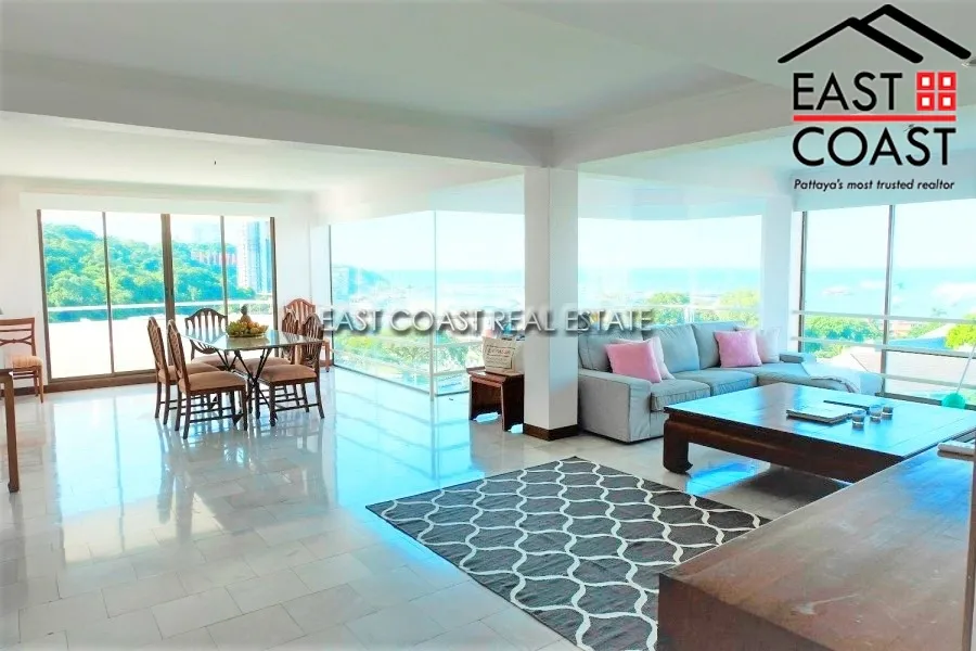 Monaco Residence photo 3