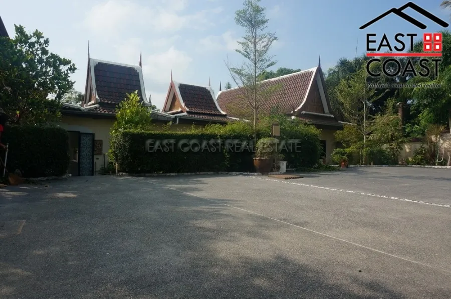 Huay Yai Resort photo 6