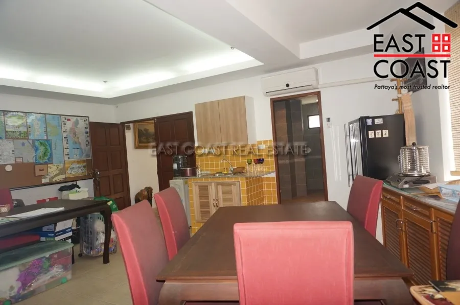 Shop House photo 9
