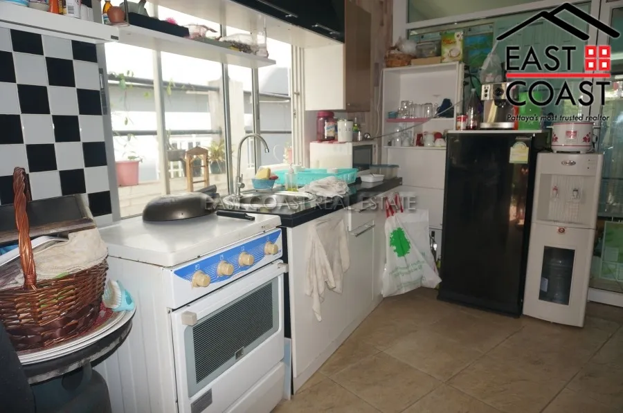 Shop House photo 5