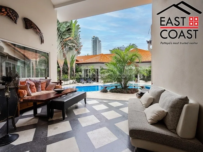 Majestic Residence photo 13