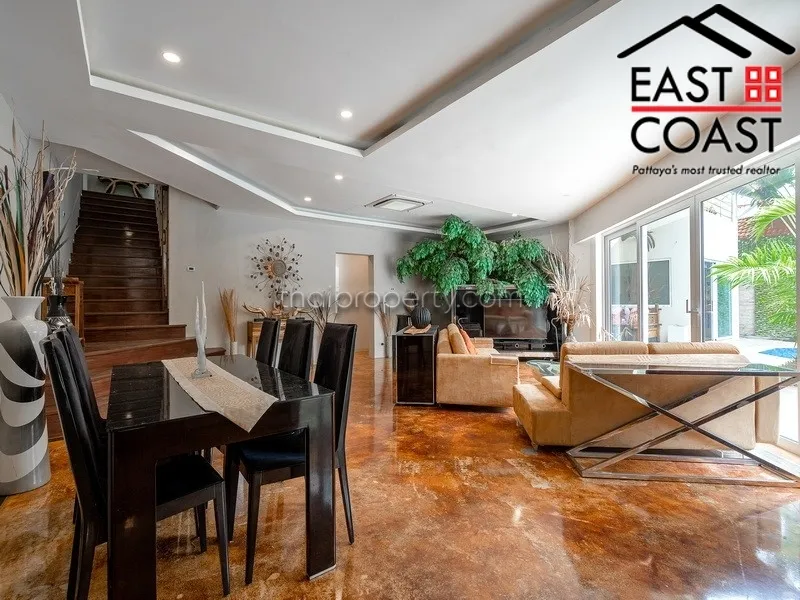 Majestic Residence photo 4