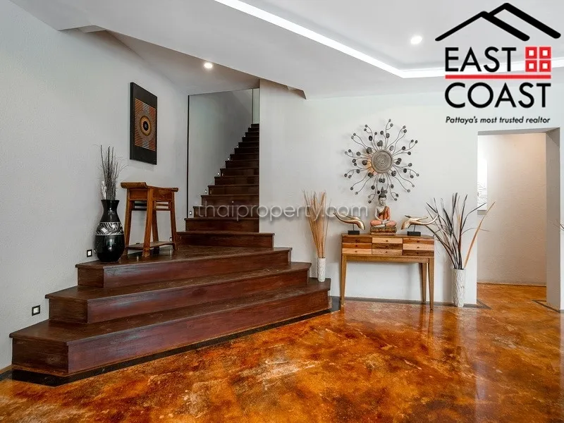 Majestic Residence photo 17