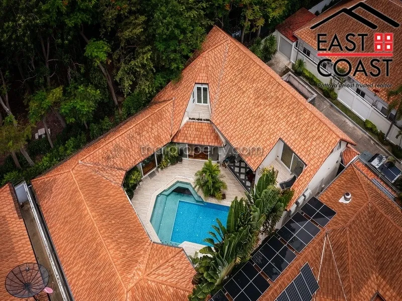 Majestic Residence photo 7