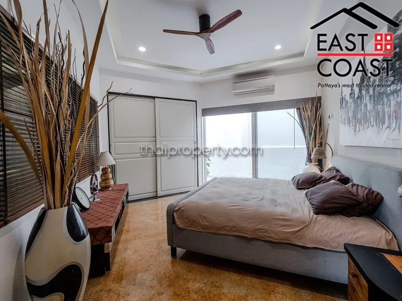 Majestic Residence photo 24
