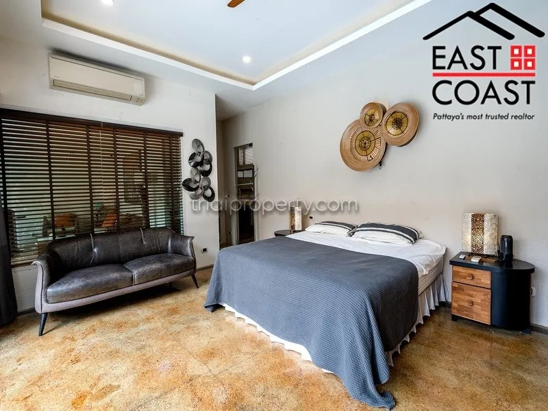 Majestic Residence photo 27