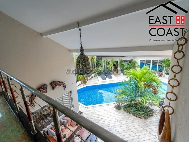 Majestic Residence photo 45