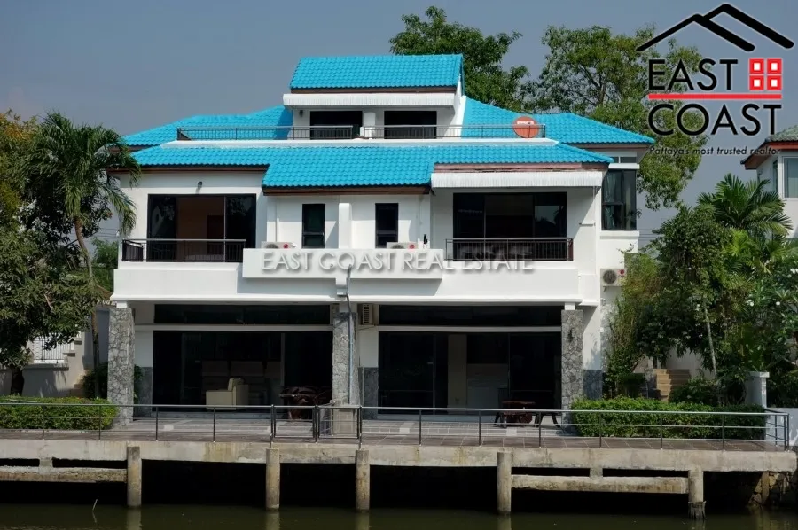 Jomtien Yach Club 3