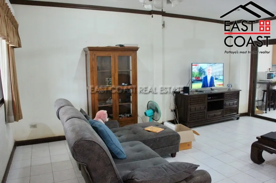 Sukhumvit Townhouse photo 3