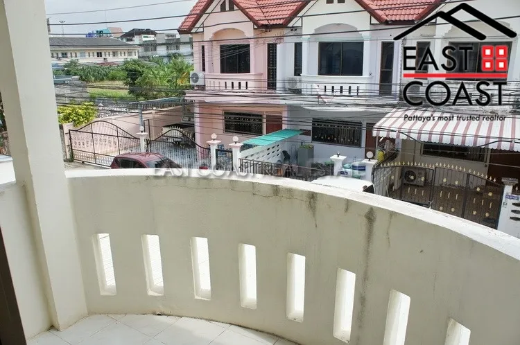 Sukhumvit Townhouse photo 21