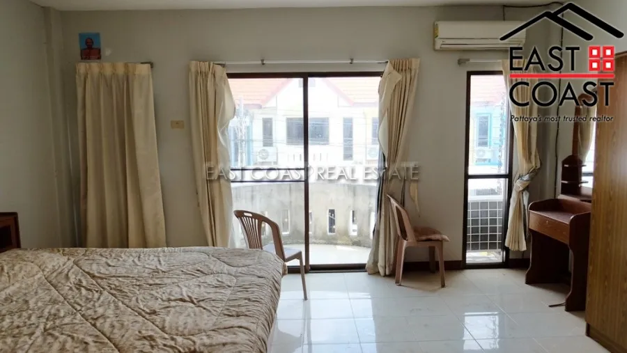 Sukhumvit Townhouse photo 13