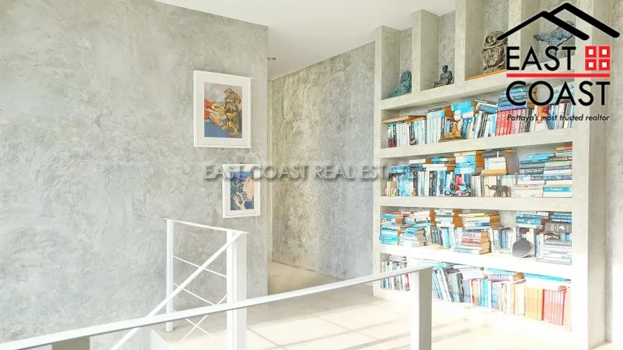 Phoenix Luxury Villa photo 36