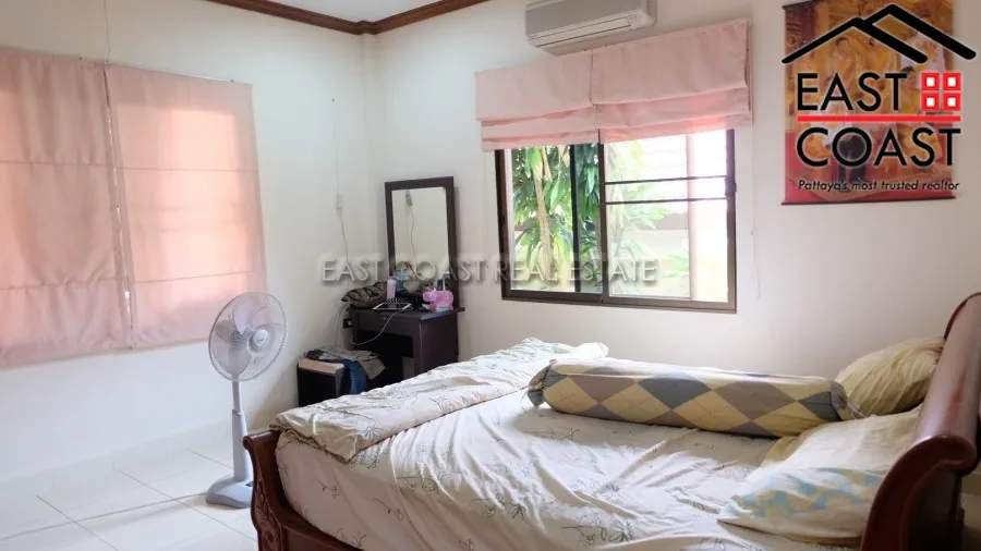 Pattaya Hill 2 photo 18