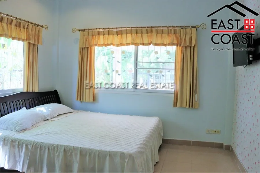 Raviporn Village 2 photo 6
