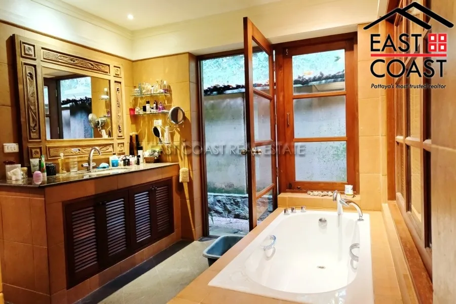 Private House in Bang Saray photo 14