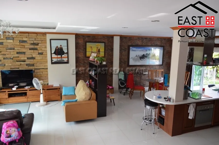 Baan Dusit Pattaya Lake photo 6