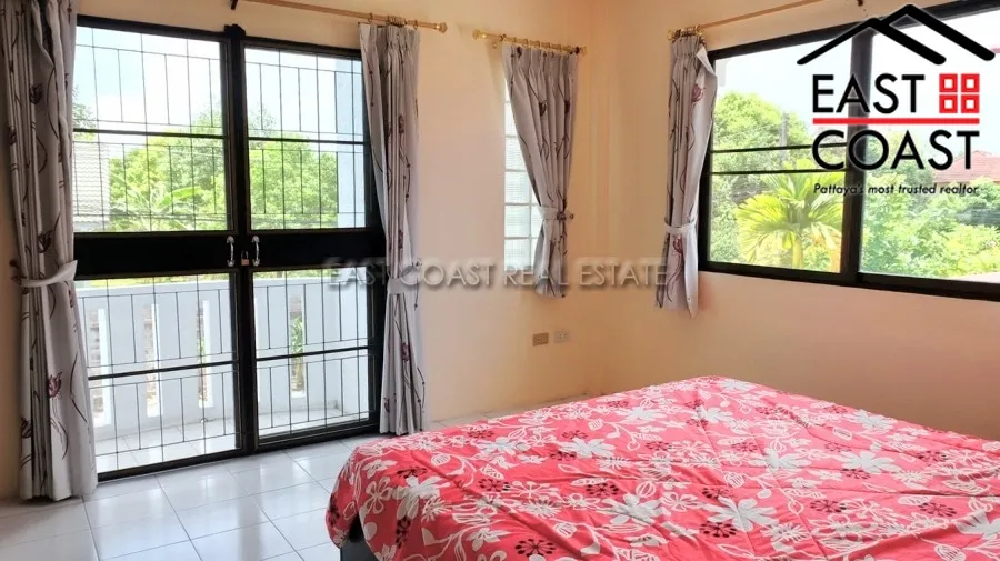Park Village photo 5