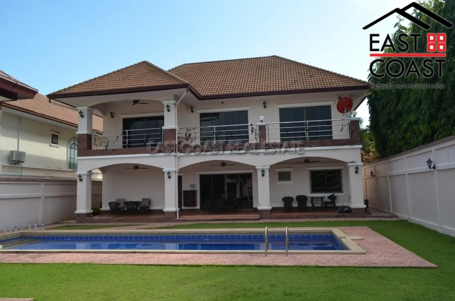 Lakeside Court 1