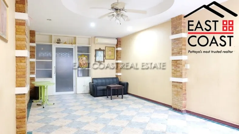 Private House in Soi Chaiyapruk