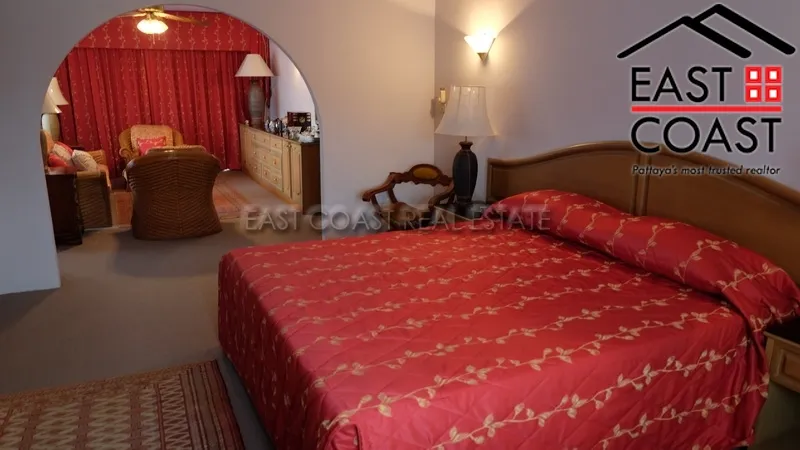 Railway Villas photo 38
