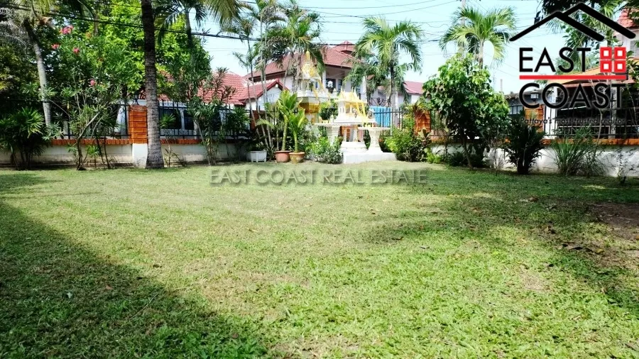 Park Village photo 36
