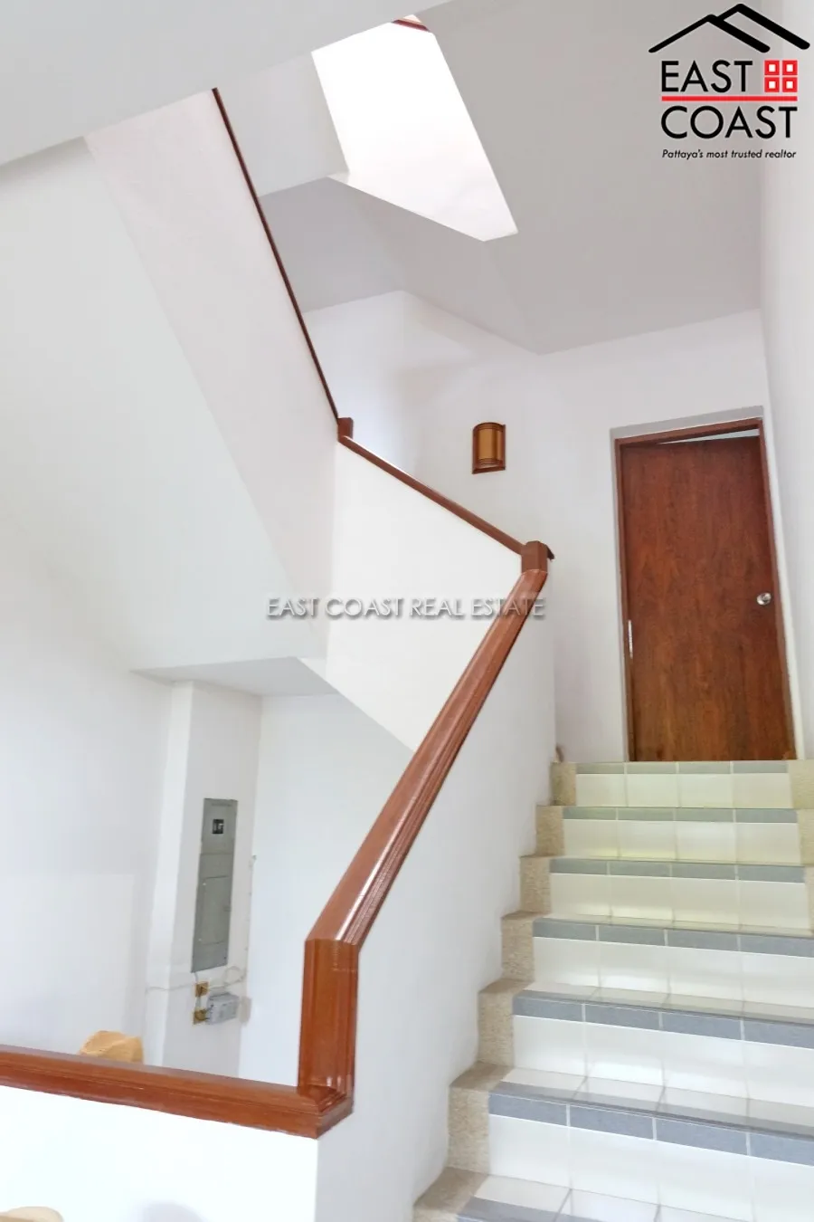Grand Condo photo 9