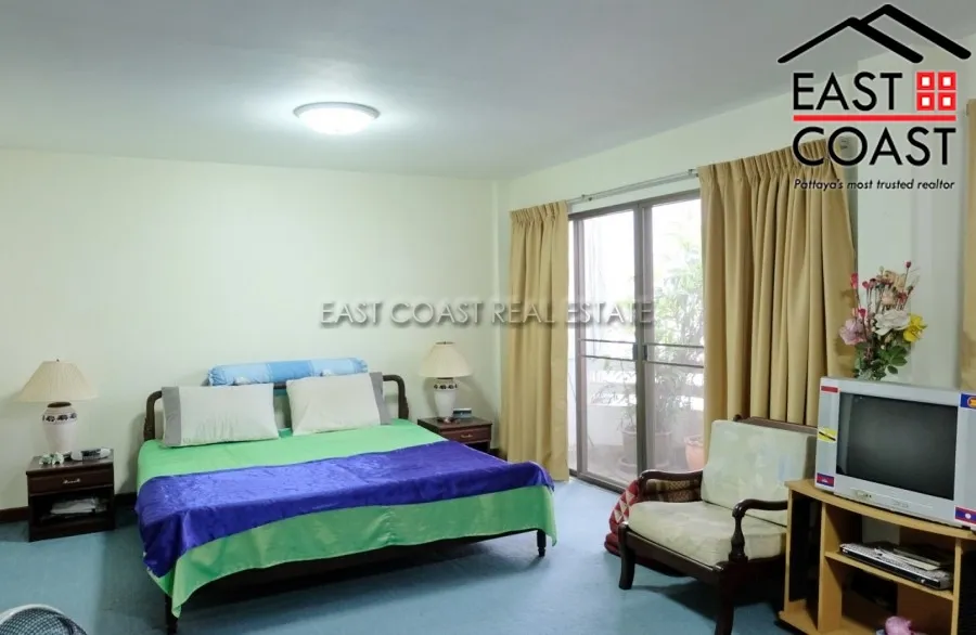 Grand Condo photo 11