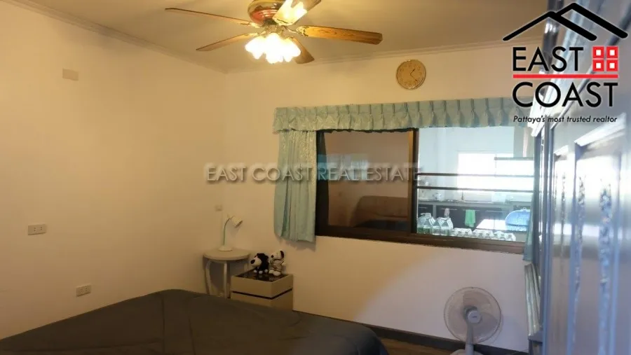 Jomtien Condotel Village photo 22