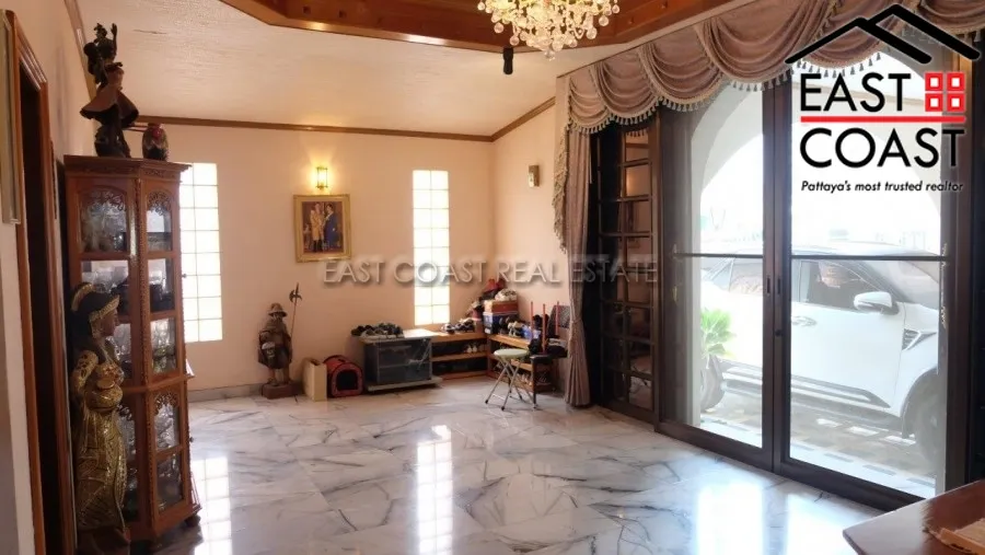 Jomtien Condotel Village photo 13