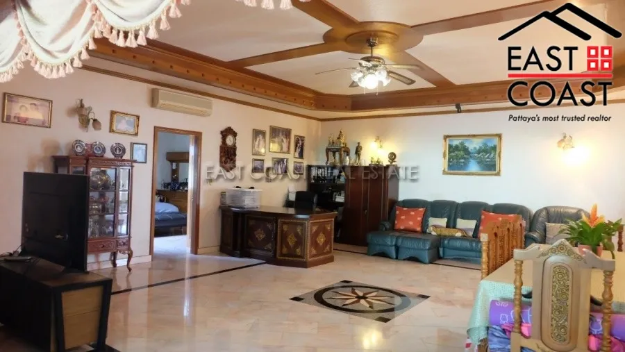 Jomtien Condotel Village photo 17
