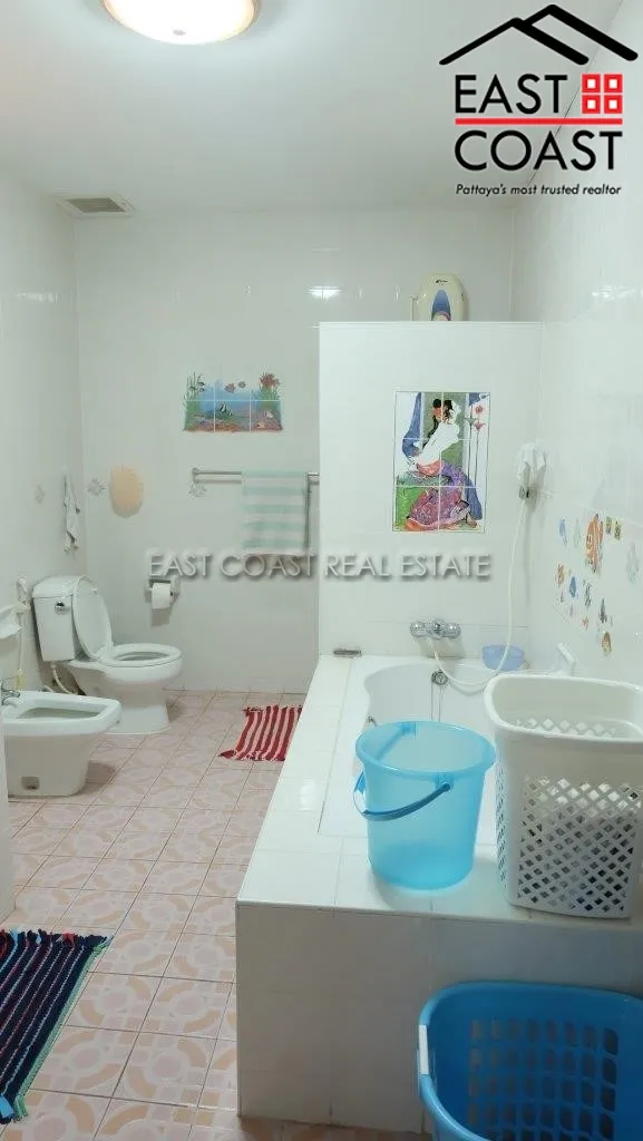 Jomtien Condotel Village photo 35