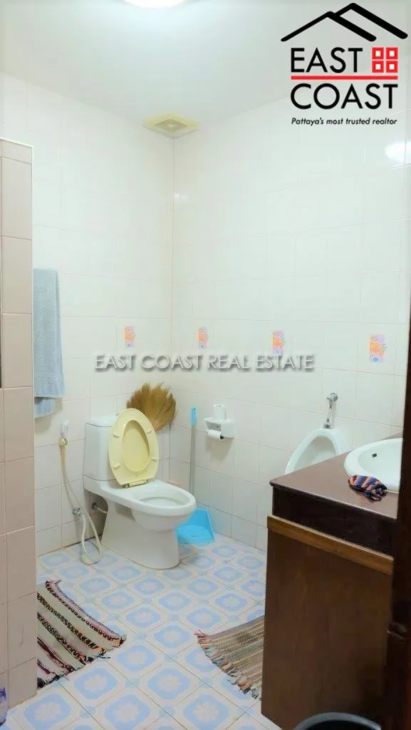 Jomtien Condotel Village photo 39