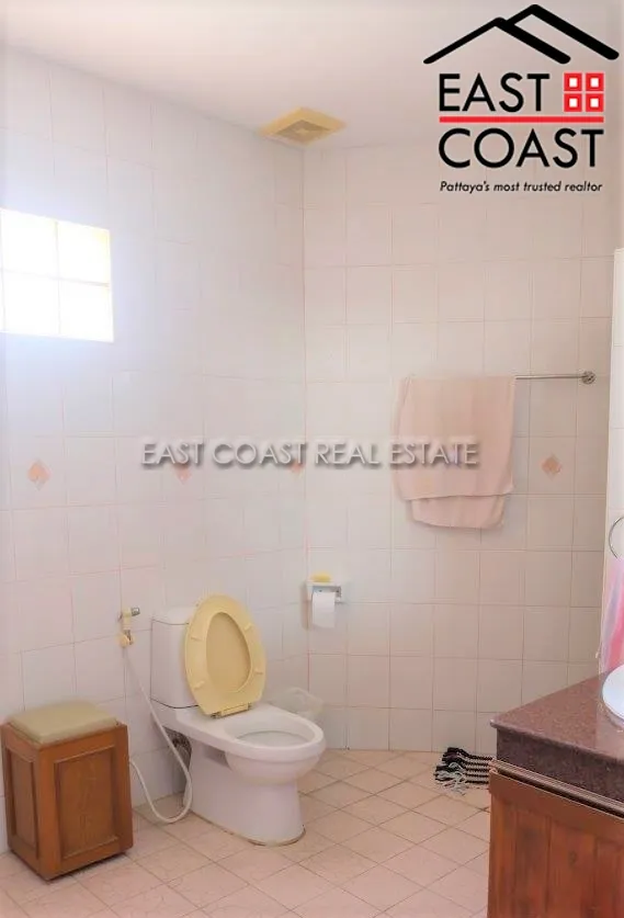 Jomtien Condotel Village photo 40