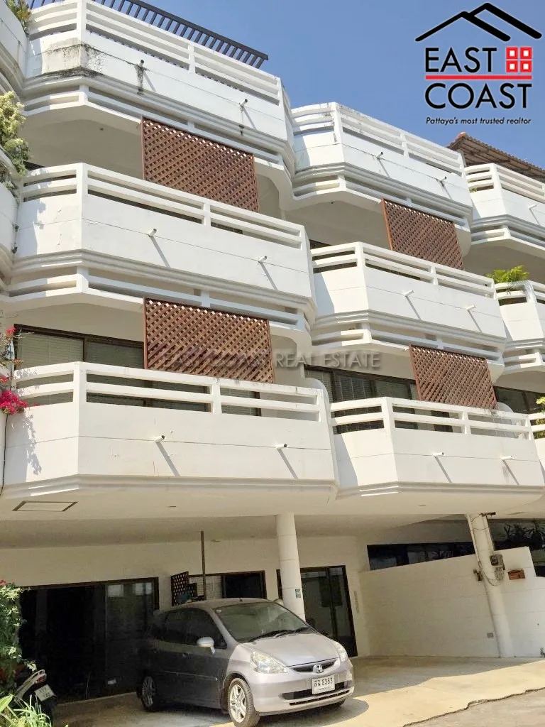 Pratumnak Townhouse photo 34