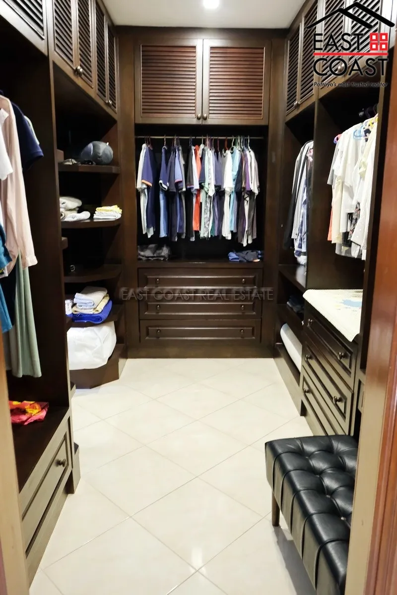 Marco Villa photo 9