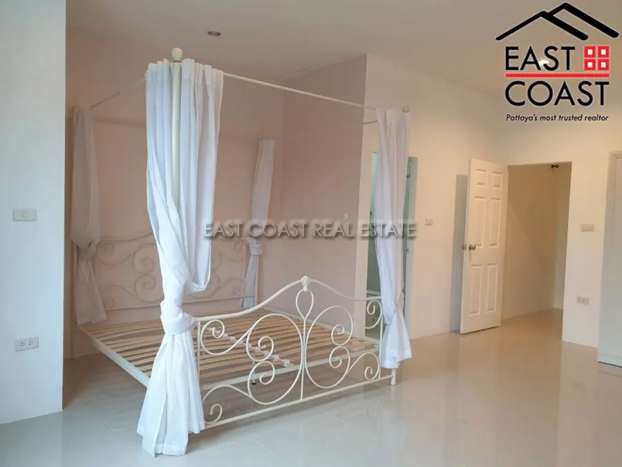 Sirisuk Town House photo 24